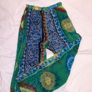 Flowy vacation pants